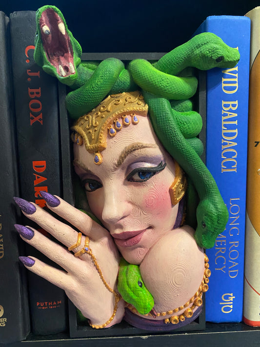 Book Nook - Medusa