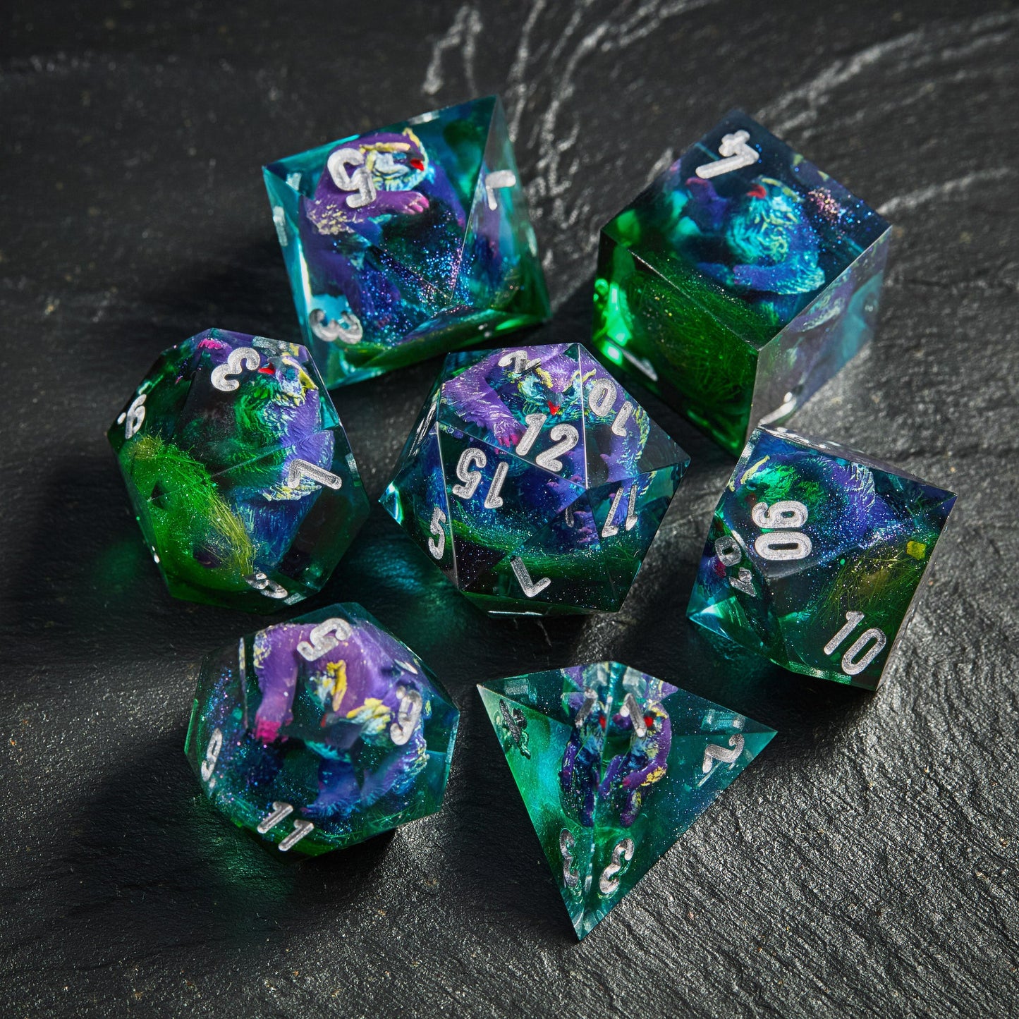 Wild Owlbear Dice: - Resin Dnd RPG 7-piece Dice Set